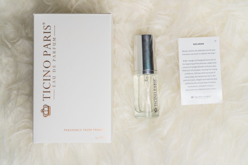 Bleu Moon fragrance packaging perfume packaging design perfume ticino paris woody fragrance fruity fragrance